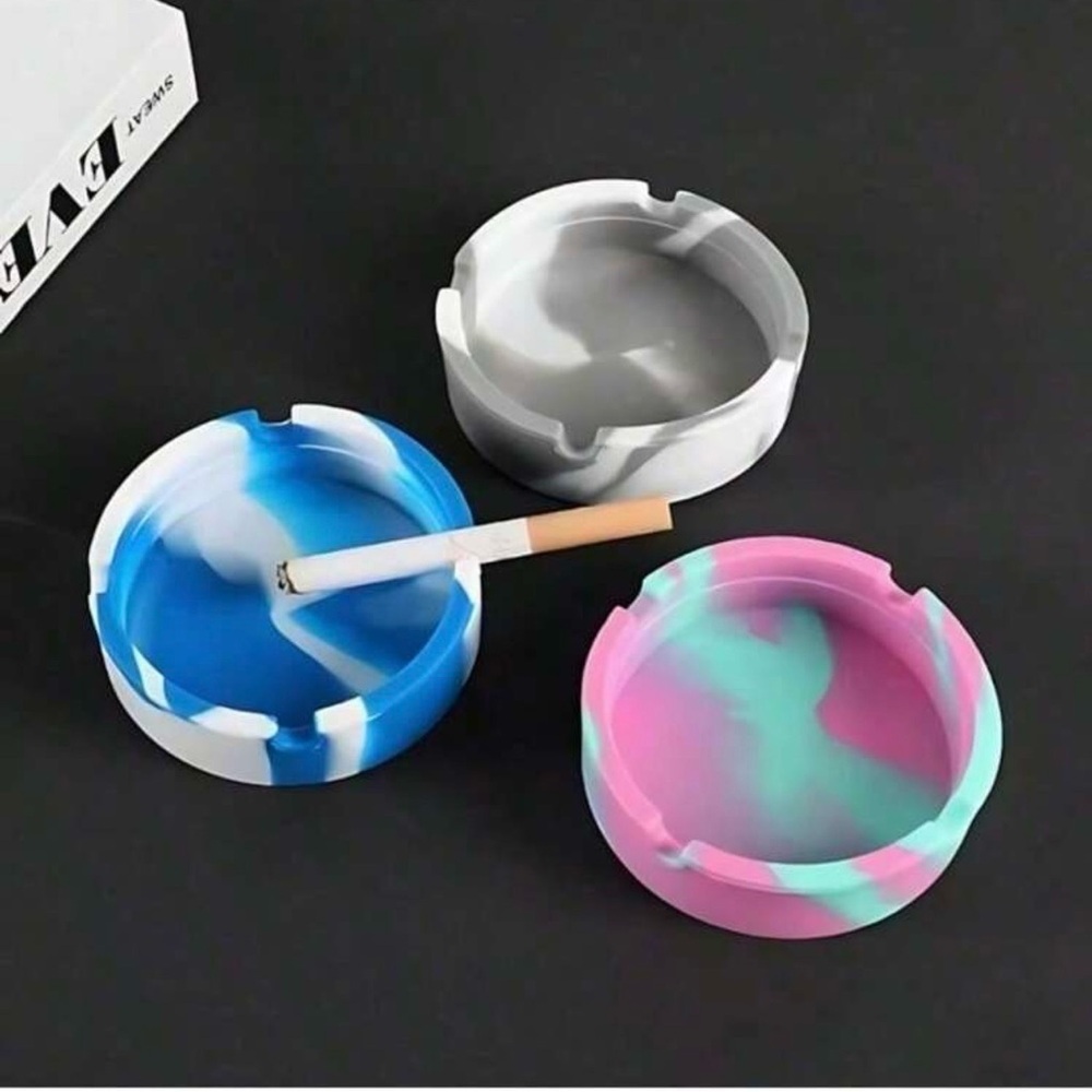 Colorful Ashtray
(196)